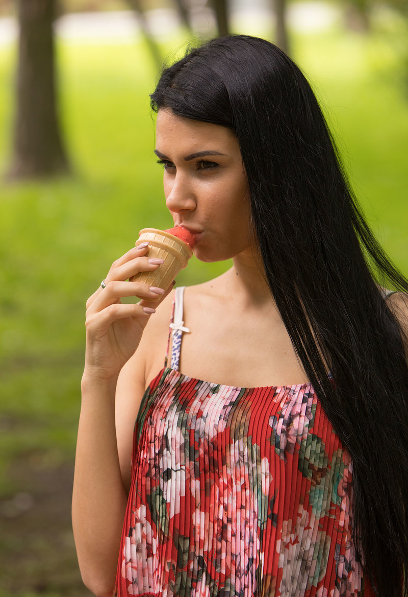 Ксения, 21
